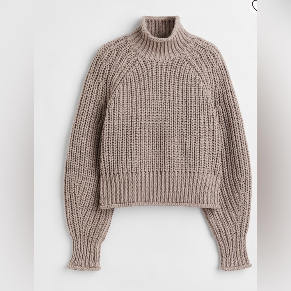 H&M Knit Sweater Size XS